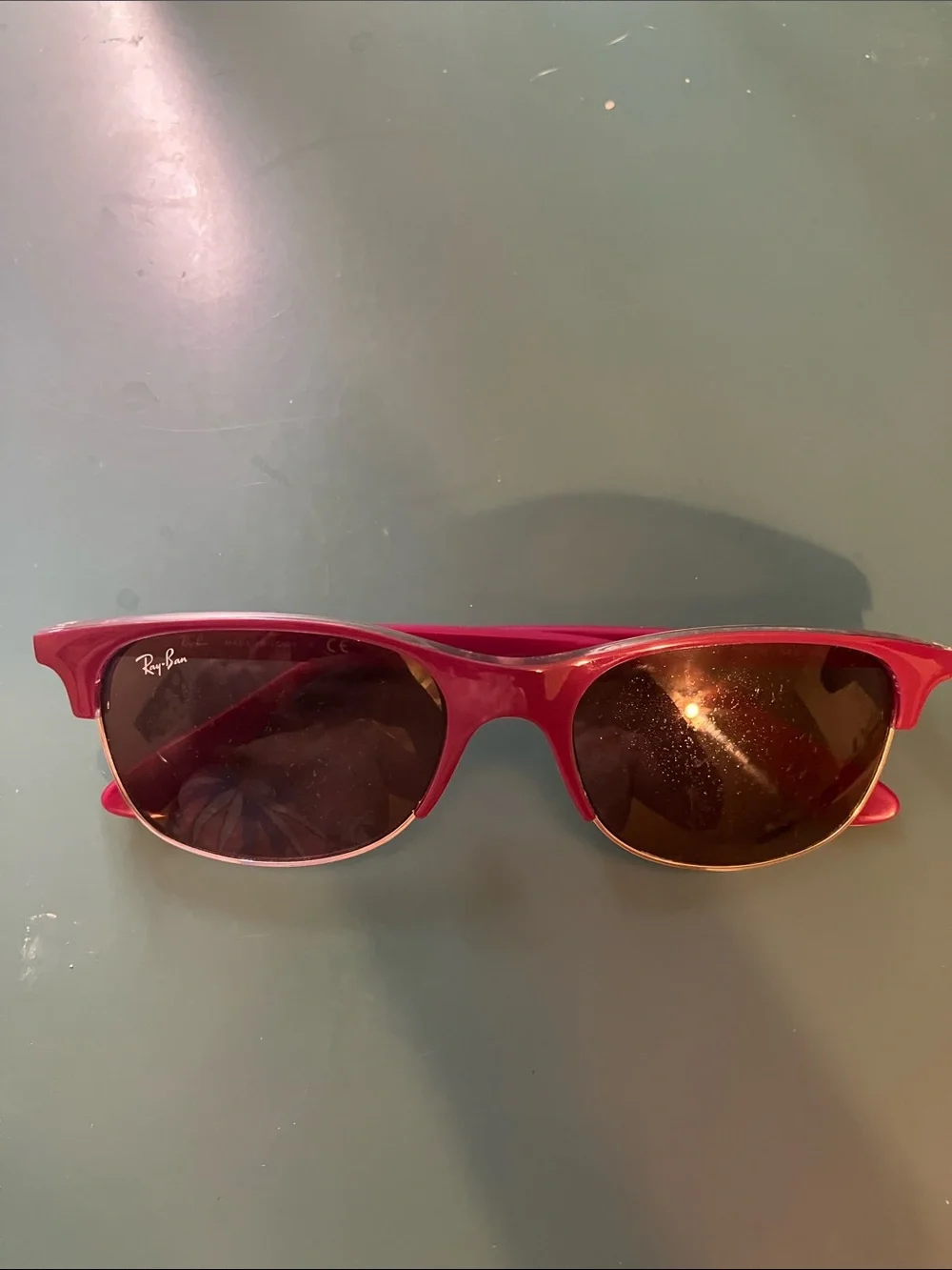 Magenta Pink Ray-ban sunglasses with classic case scratched need new lenses